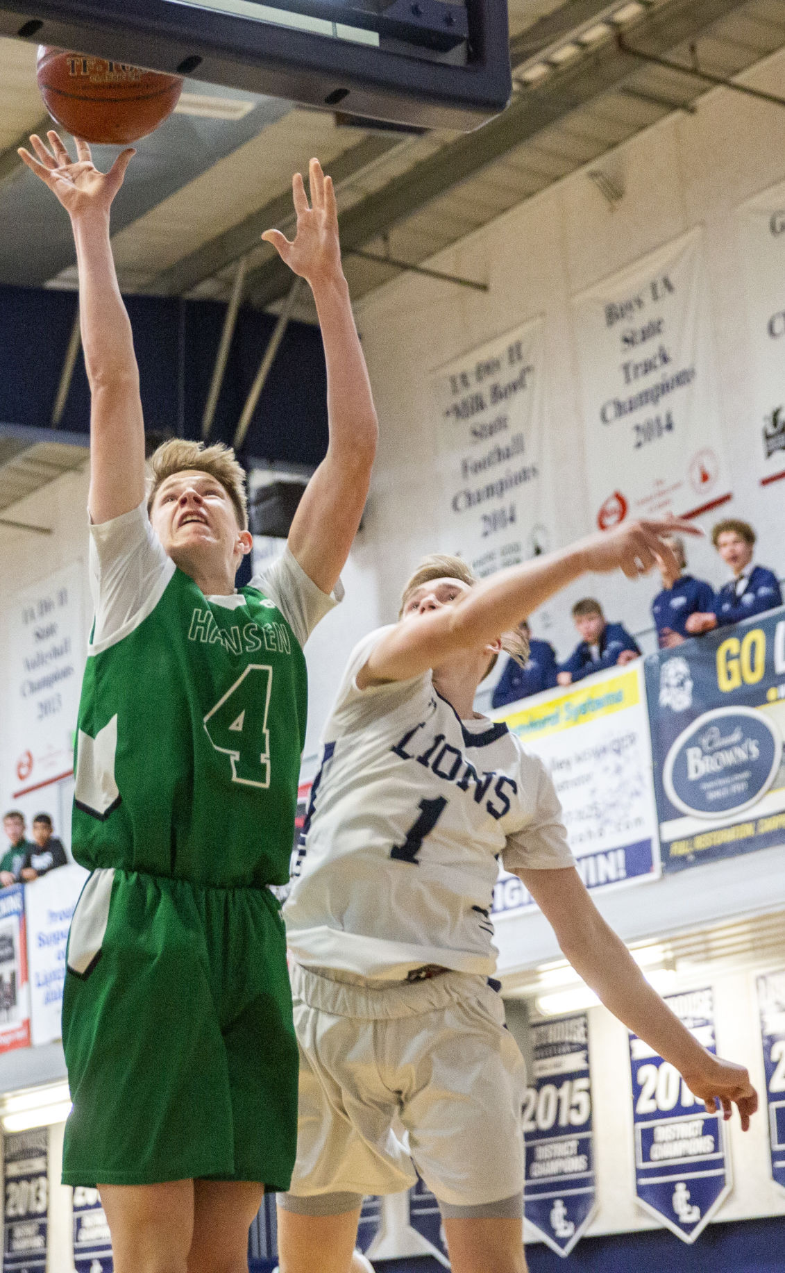 Lighthouse Christian takes on Hansen